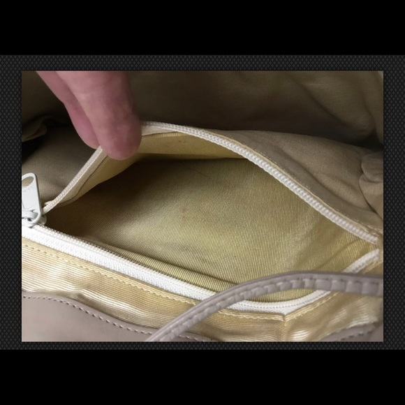 Vintage Evan Picone Clutch Hand Bag Purse. - Picture 4 of 6